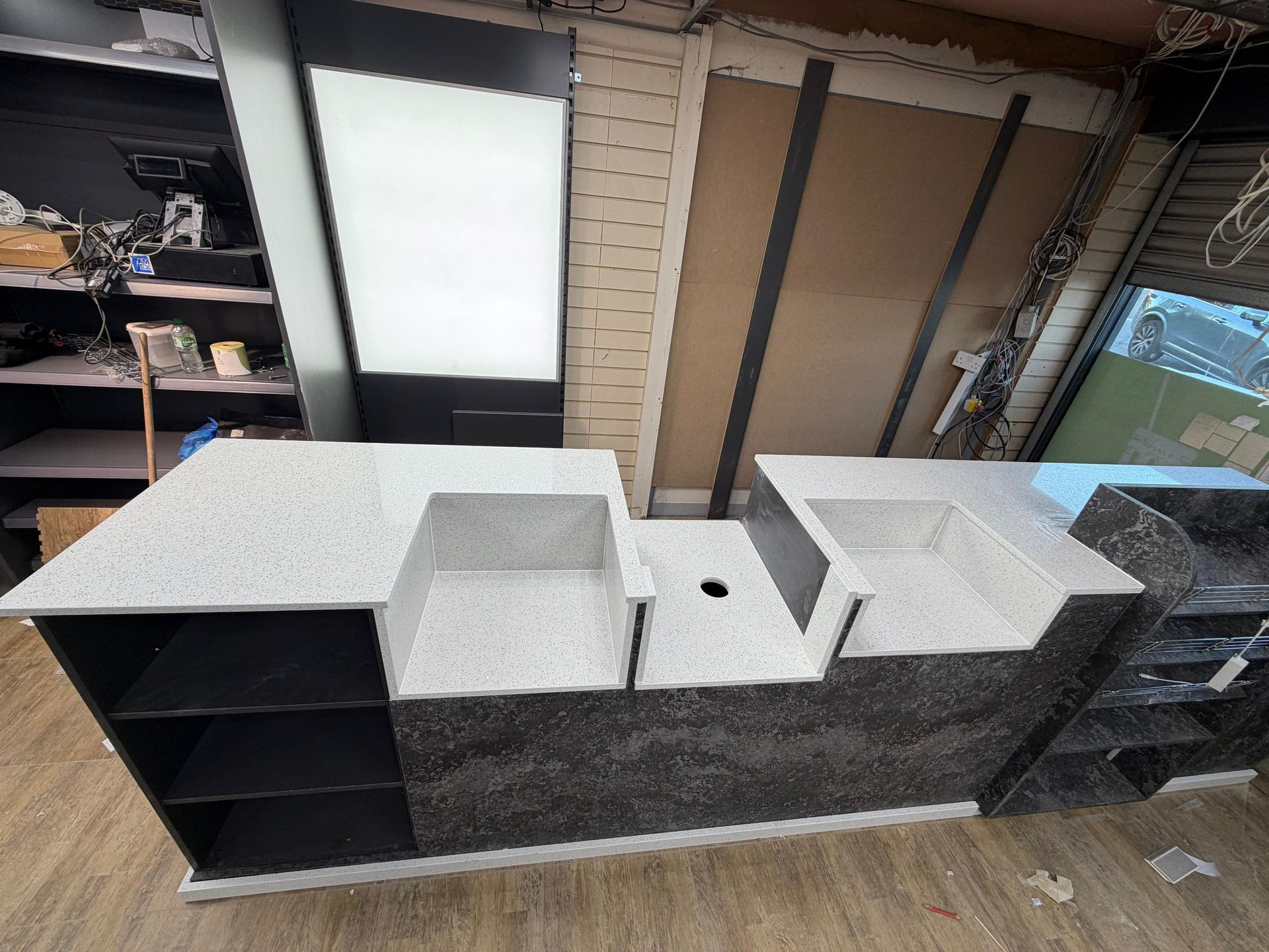 Service Counter · Speckled Quartz