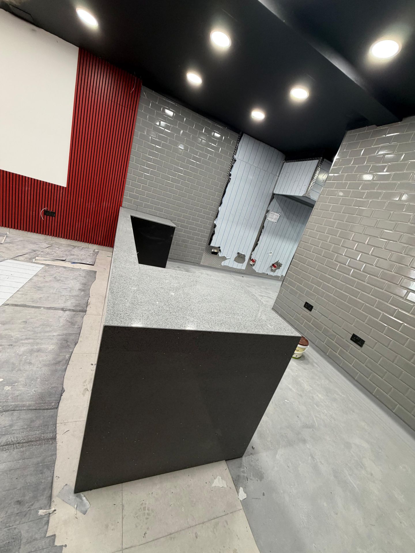 Wraparound Servery Detail